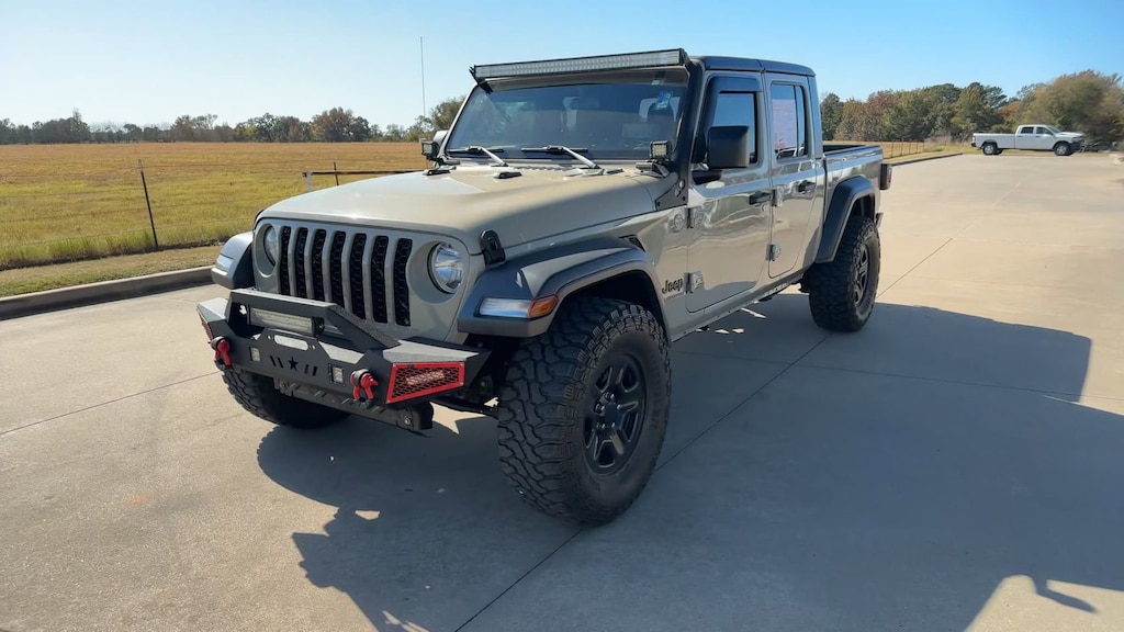 Used 2020 Jeep Gladiator Sport Sport 4x4
