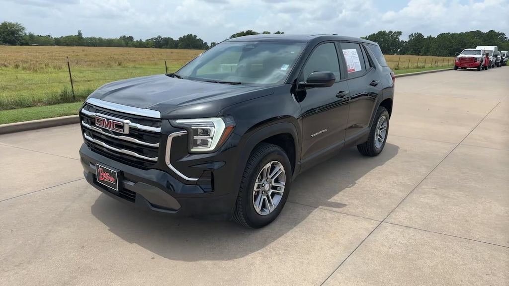 Used 2025 GMC Terrain AWD Elevation AWD Elevation