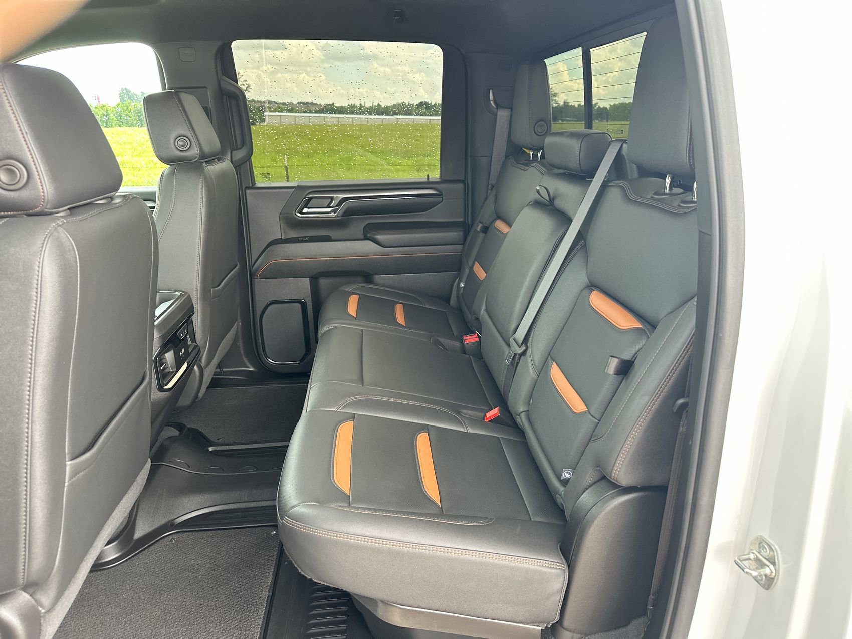 2024 GMC Sierra 2500HD AT4 - Photo 22