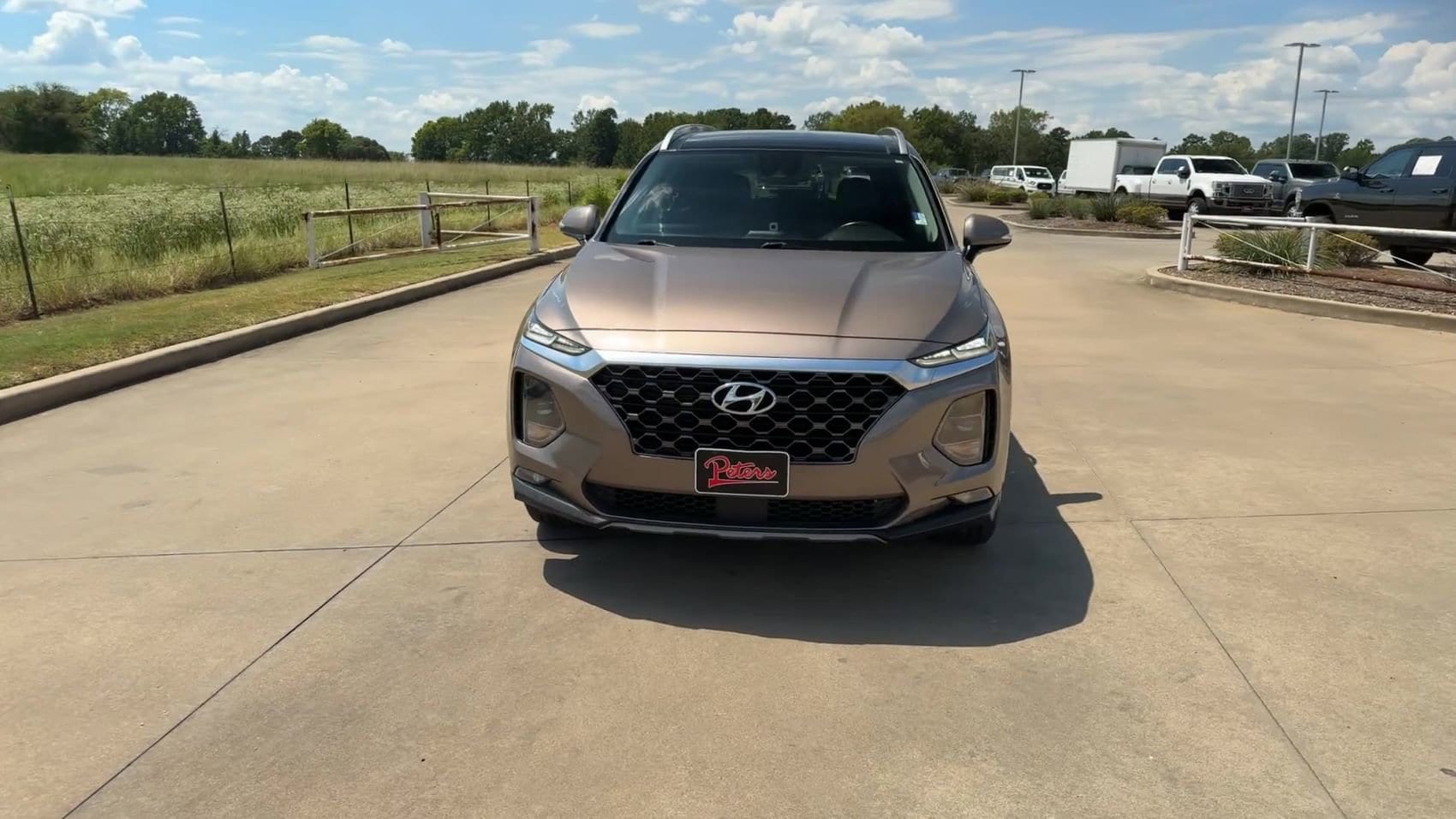 2020 Hyundai Santa Fe SEL photo 3