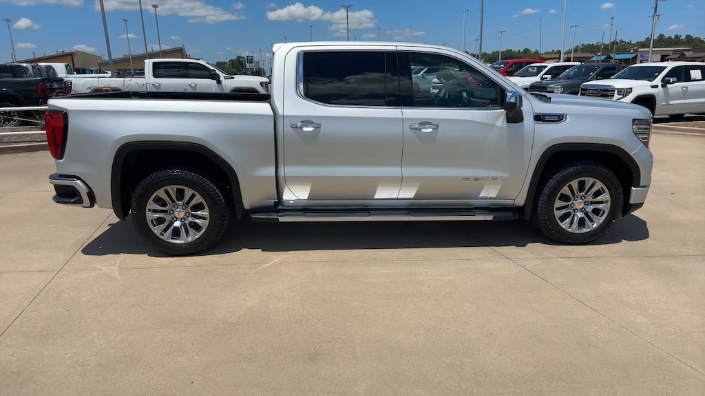 Used 2022 GMC Sierra 1500 Denali 2WD Crew Cab 147 Denali