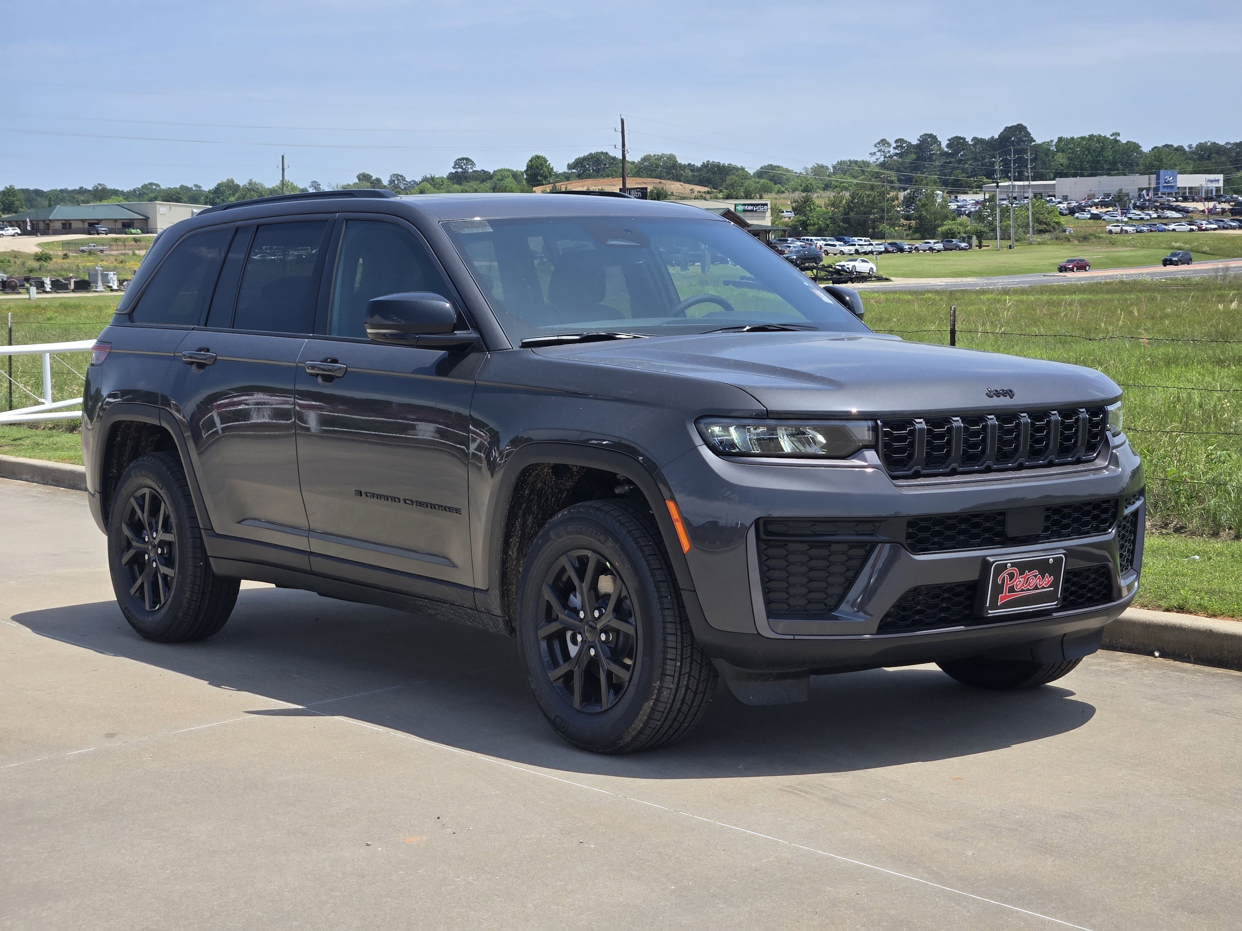 New 2026 Jeep Grand Cherokee Laredo