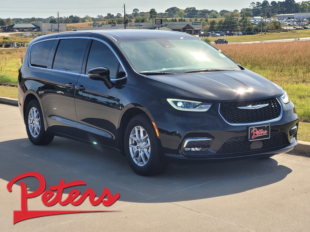 New 2025 Chrysler Pacifica Select Passenger Van