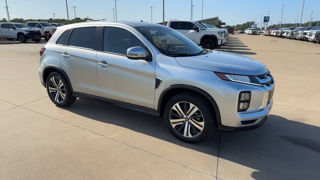Used 2025 Mitsubishi Outlander Sport 2.0 ES