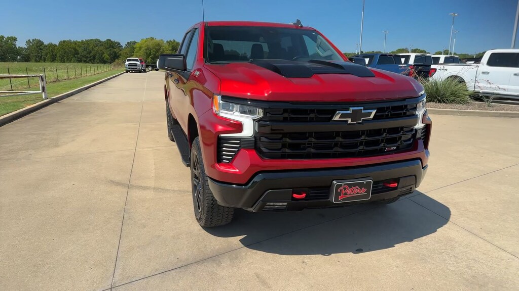 Used 2024 Chevrolet Silverado 1500 LT Trail Boss 4WD Crew Cab 147 LT Trail Boss