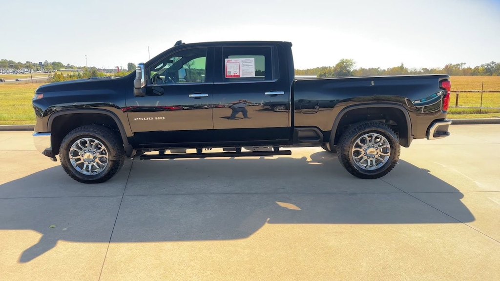 Used 2025 Chevrolet Silverado 2500HD LTZ 2WD Crew Cab 159 LTZ *Ltd Avail*