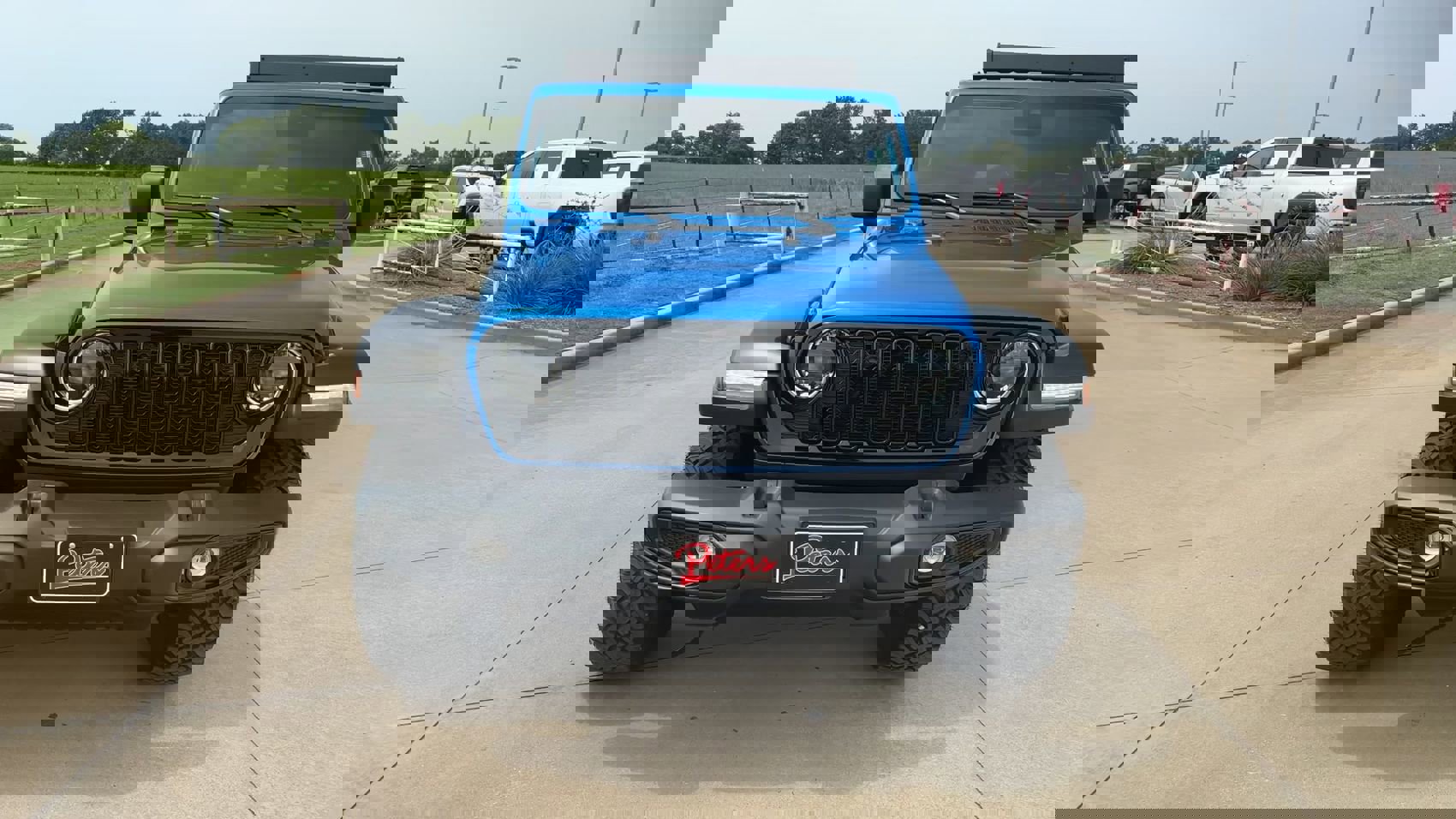2024 Jeep Wrangler Willys photo 4