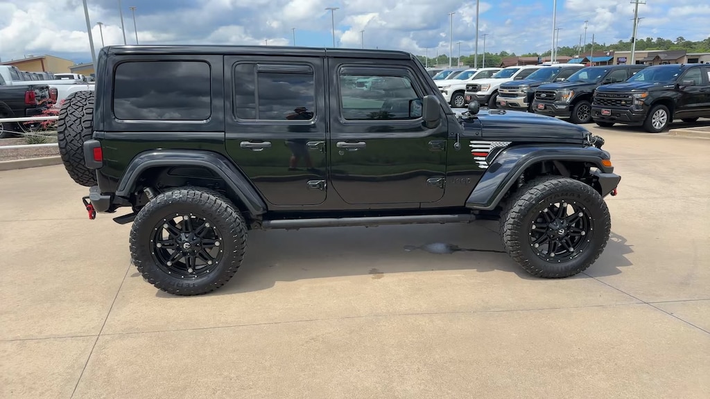 Used 2020 Jeep Wrangler Unlimited Sahara Sahara 4x4