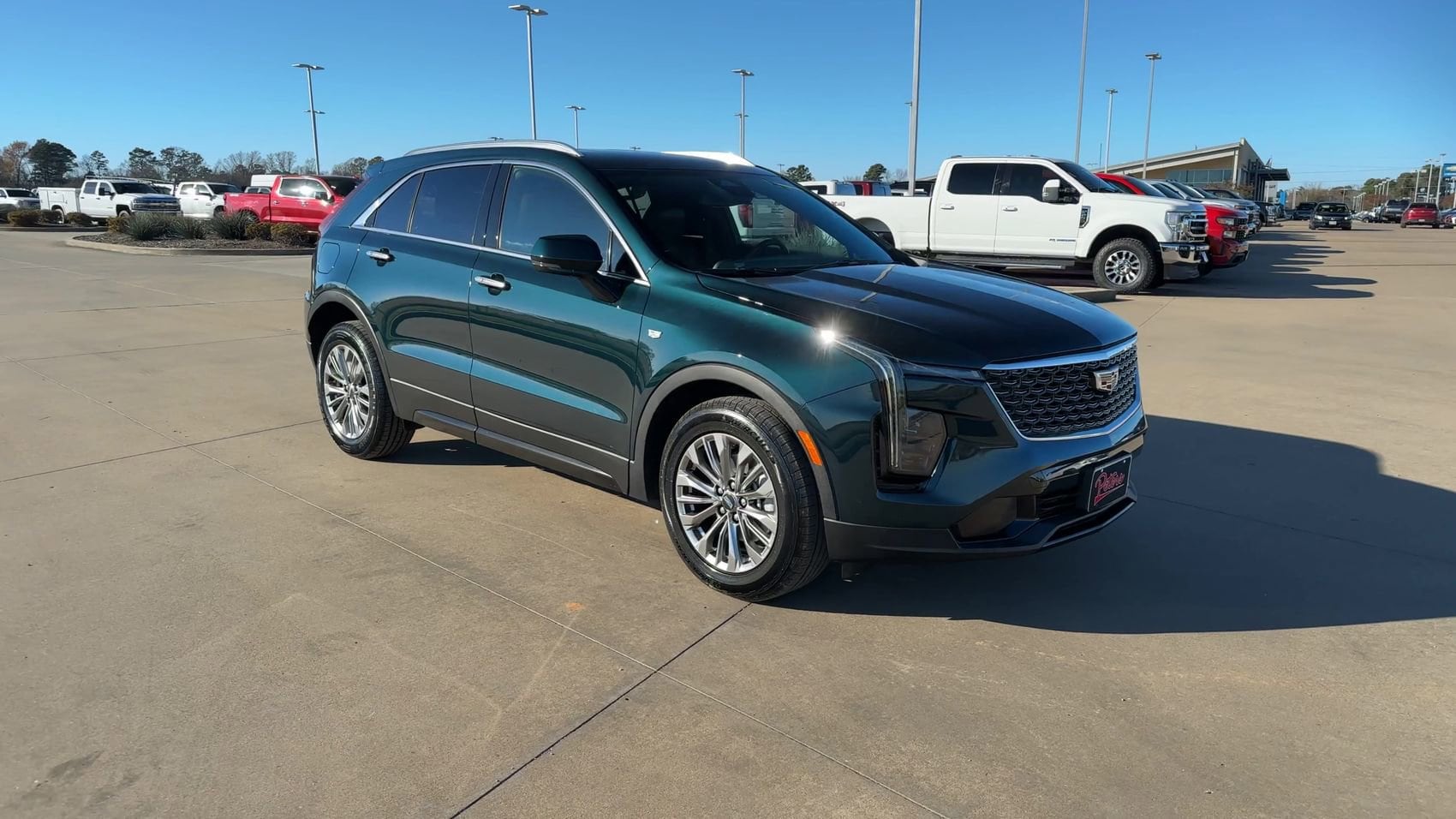 2024 Cadillac XT4 Premium Luxury photo 2