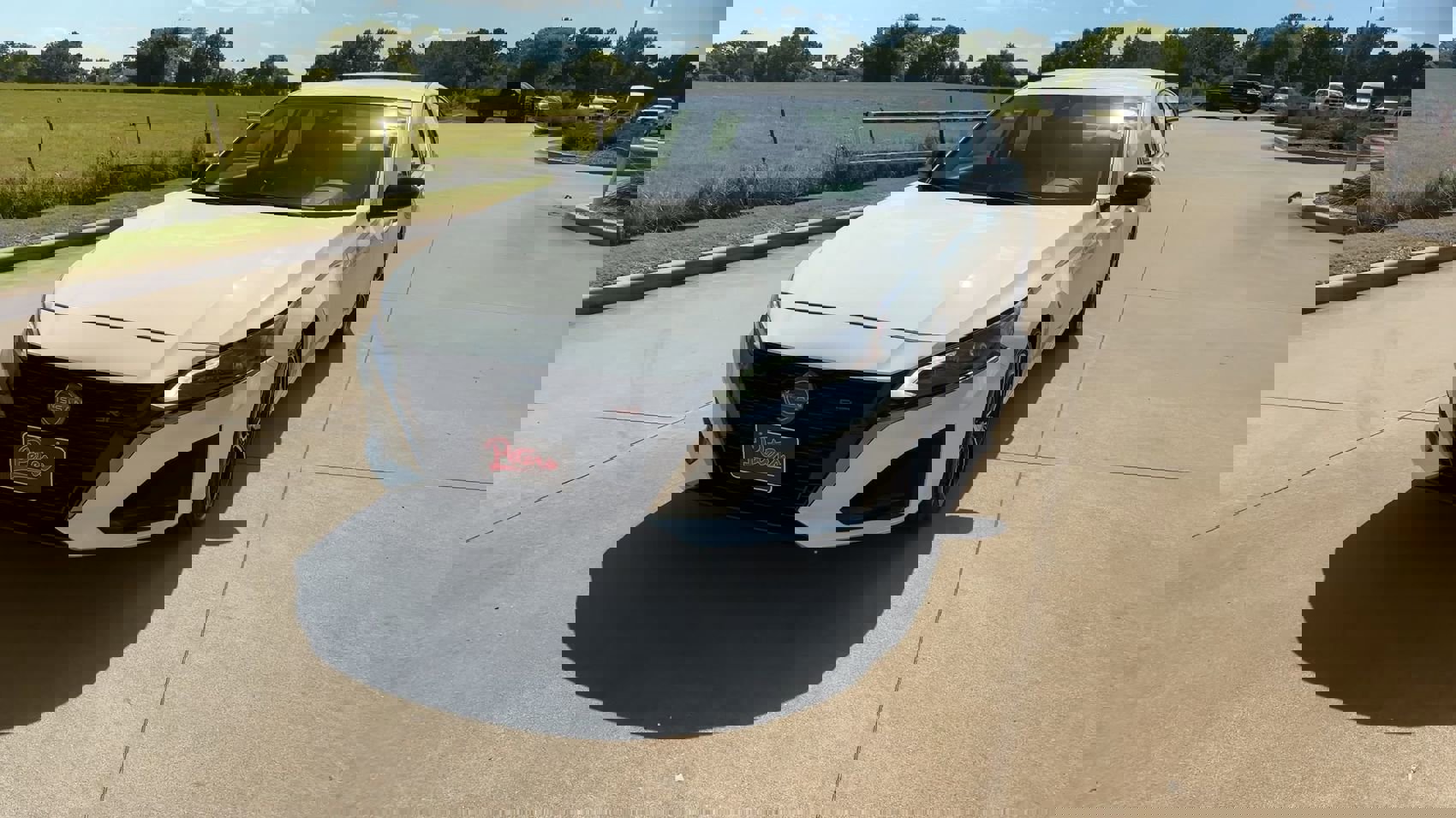 2024 Nissan Altima 2.5 SR photo 3