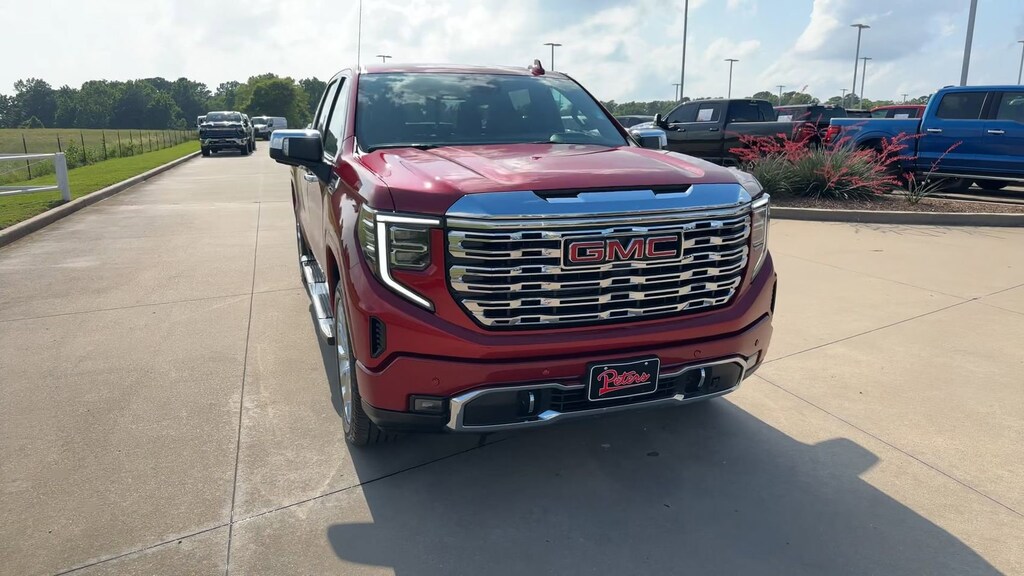 Used 2024 GMC Sierra 1500 Denali 4WD Crew Cab 147 Denali