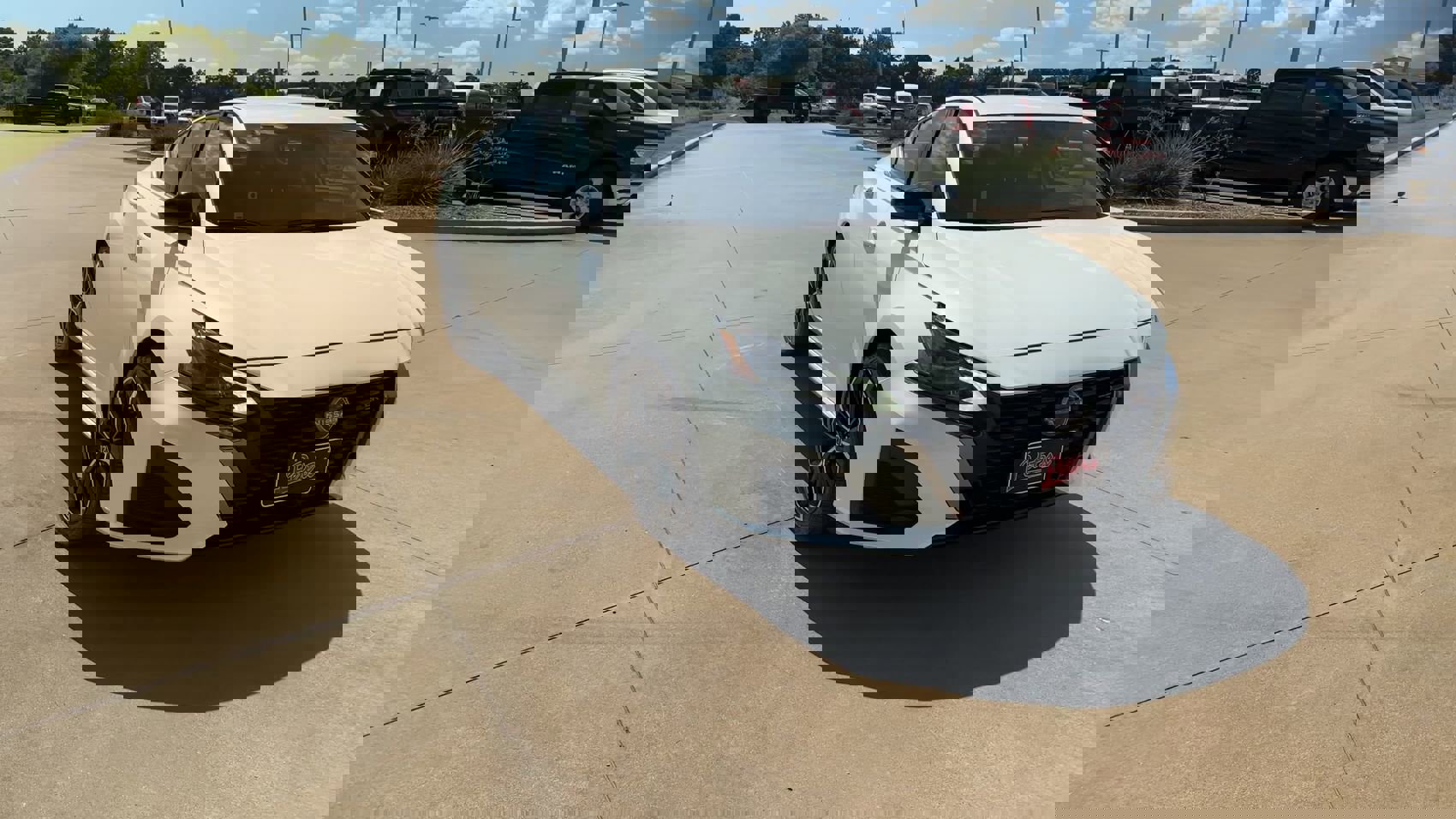 2024 Nissan Altima 2.5 SR photo 2