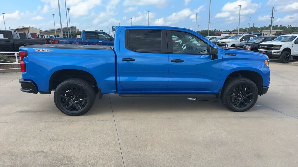 Used 2025 Chevrolet Silverado 1500 LT Trail Boss 4WD Crew Cab 147 LT Trail Boss