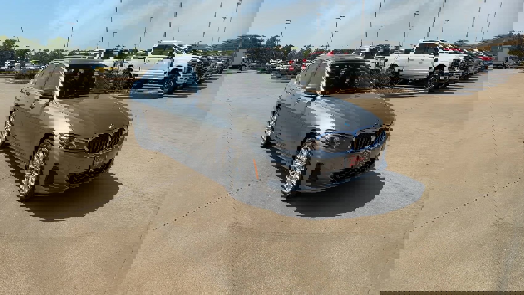 2024 Bmw 330i xDrive photo 2