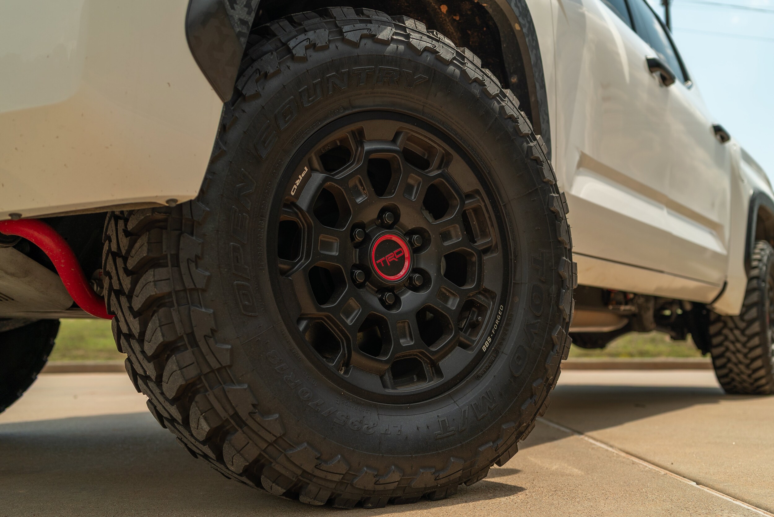 2022 Toyota Tundra TRD Pro CrewMax photo 2