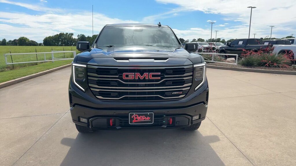 Used 2024 GMC Sierra 1500 AT4 4WD Crew Cab 147 AT4