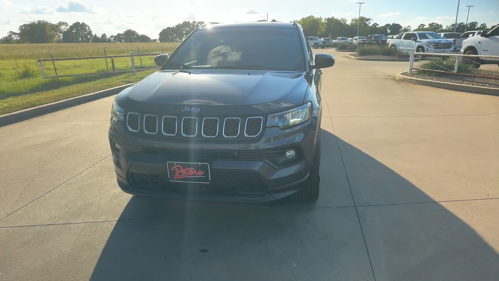 Used 2024 Jeep Compass Latitude Latitude 4x4