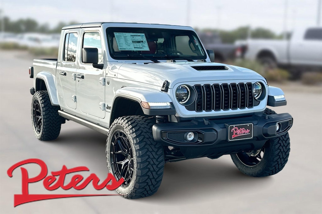 New 2025 Jeep Gladiator Sport Pickup
