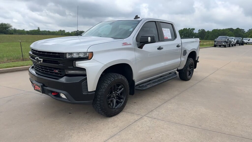 Used 2020 Chevrolet Silverado 1500 LT Trail Boss 4WD Crew Cab 147 LT Trail Boss