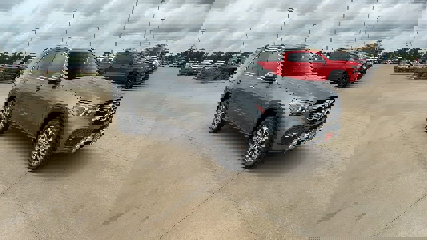 2022 Mercedes Benz GLE 350 4MATIC photo 2