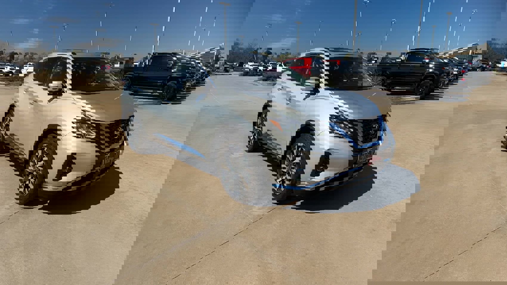 2024 Nissan Murano SL photo 2
