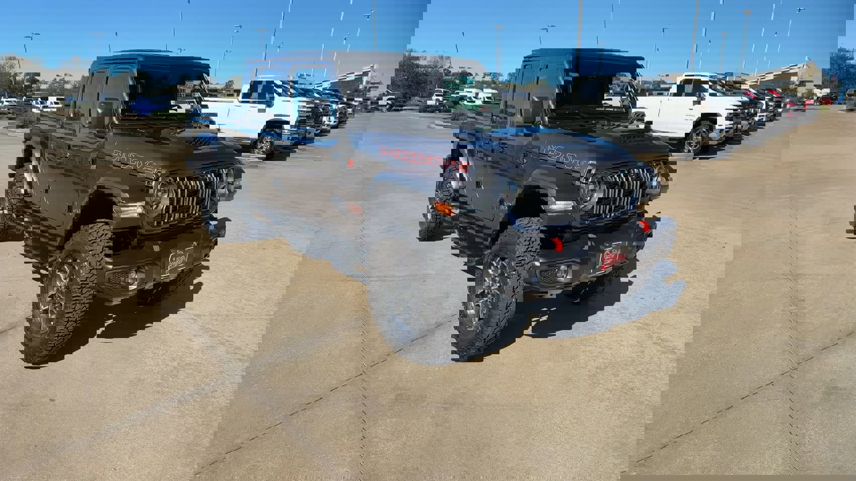 2025 Jeep Gladiator Mojave photo 2