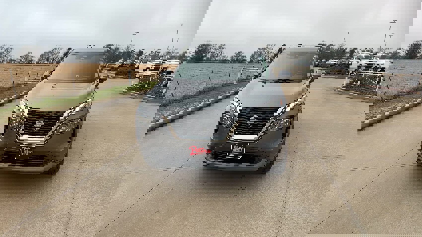 2023 Nissan Rogue SV photo 3