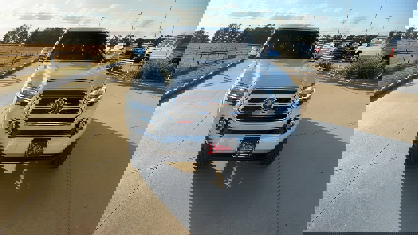 2023 Toyota Tacoma 4x4 Limited Double Cab V6 photo 4