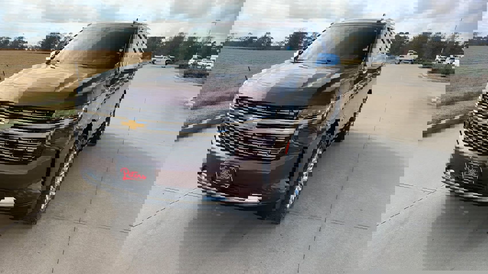 2023 Chevrolet Tahoe Premier photo 4