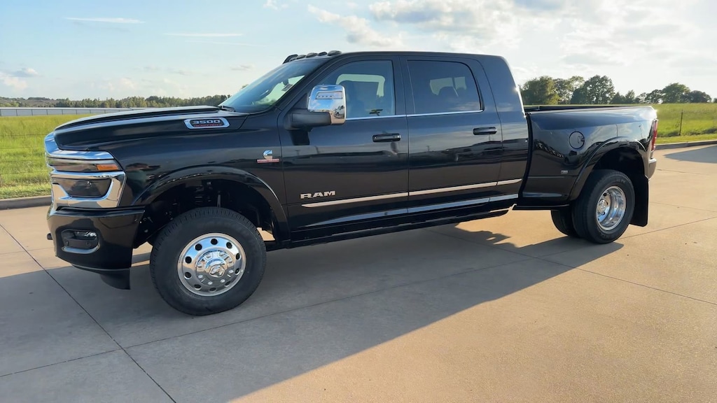 New 2026 Ram 3500 Limited Pickup