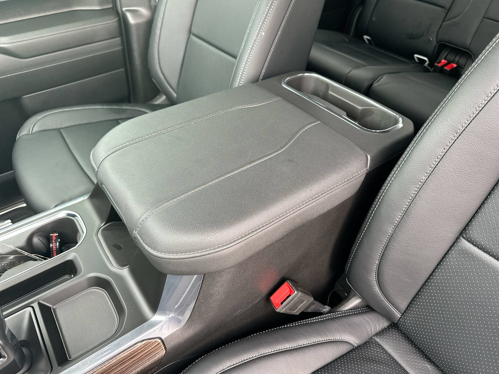 2024 Chevrolet Silverado 1500 RST - Photo 21