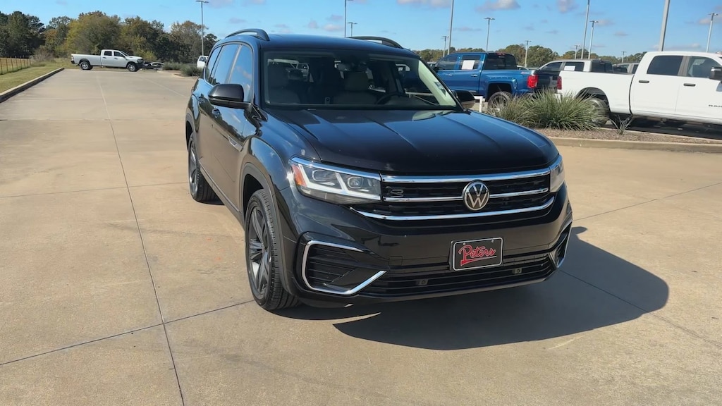 Used 2021 Volkswagen Atlas 3.6L V6 SE w/Technology R-Line