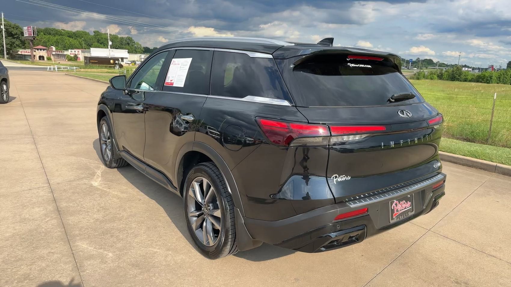 2023 INFINITI QX60 LUXE - Photo 7