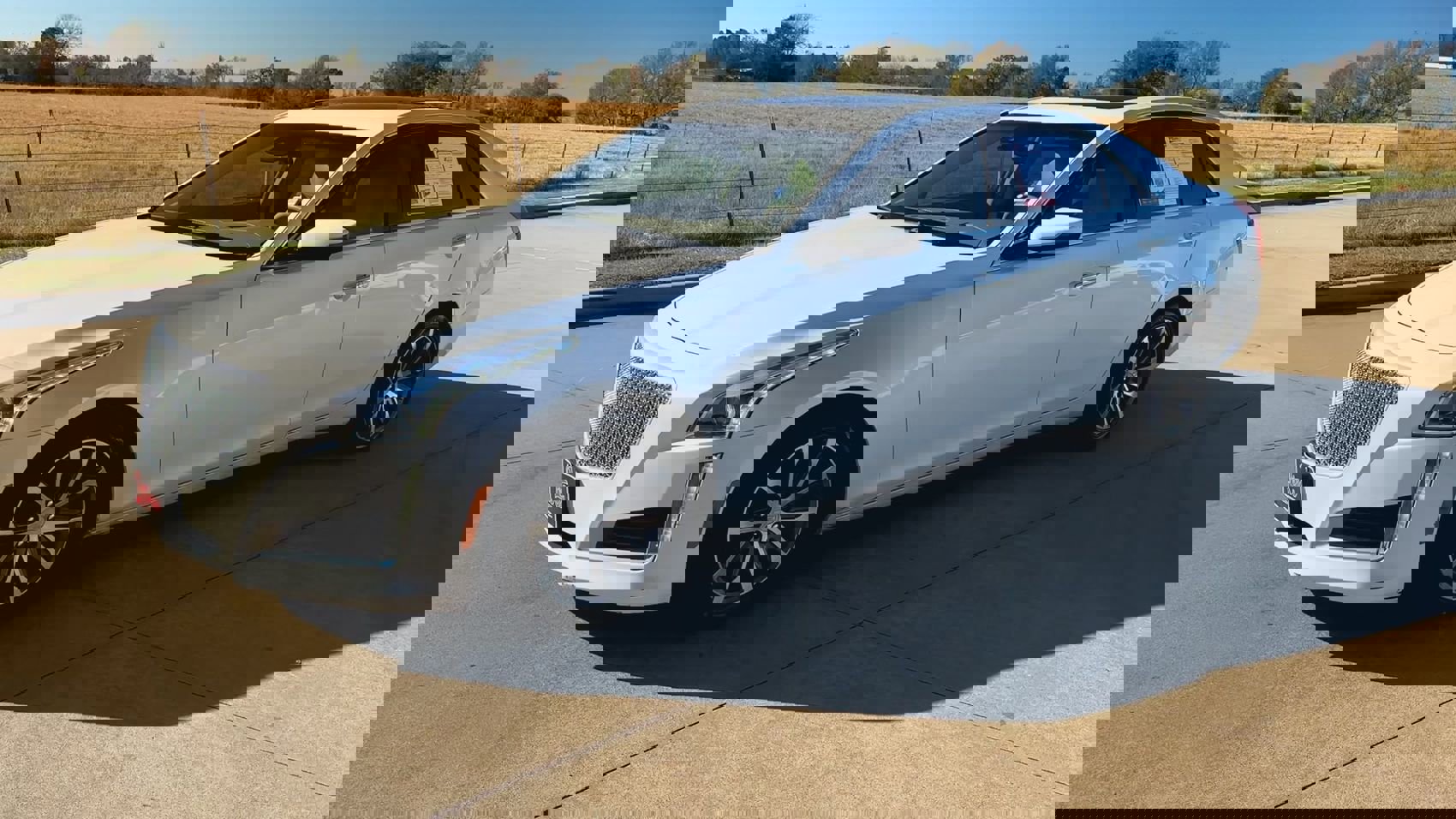 2016 Cadillac CTS Sedan Luxury photo 3