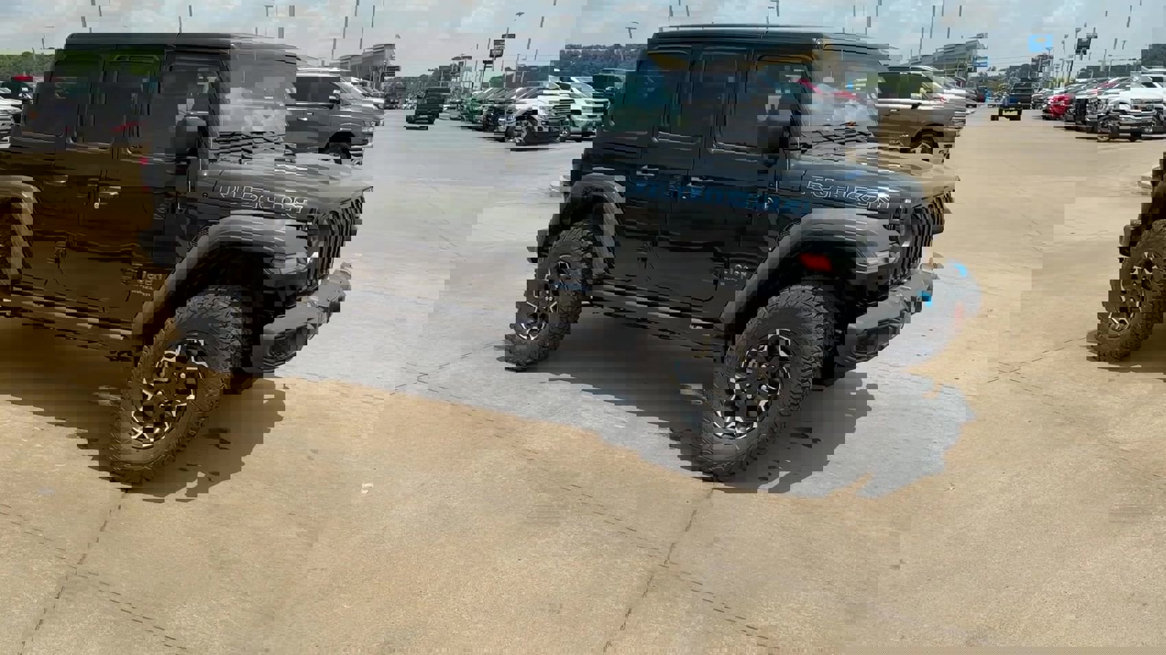 2023 Jeep Wrangler 4xe Rubicon Sport photo 2