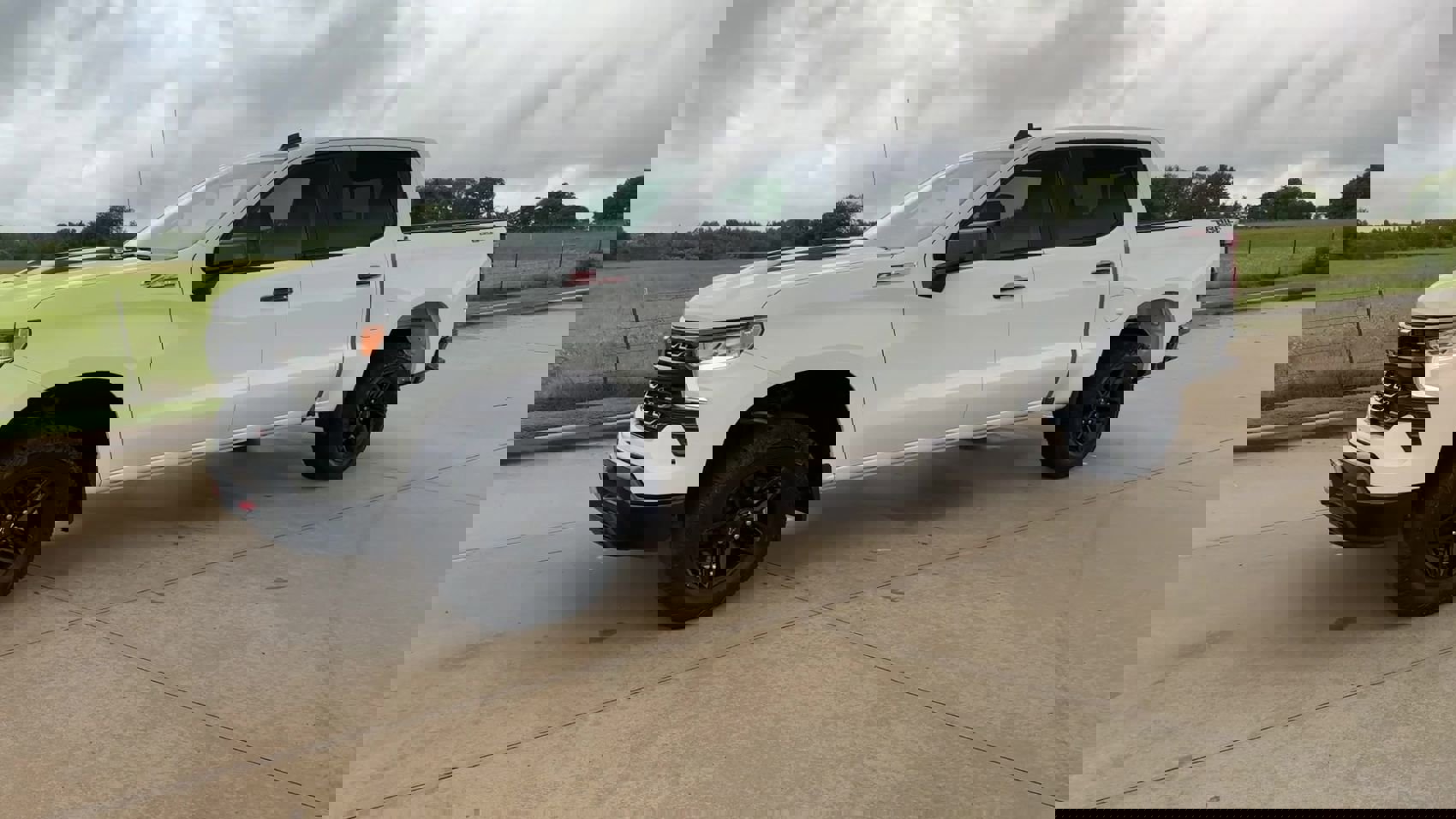 2023 Chevrolet Silverado 1500 LT Trail Boss photo 4