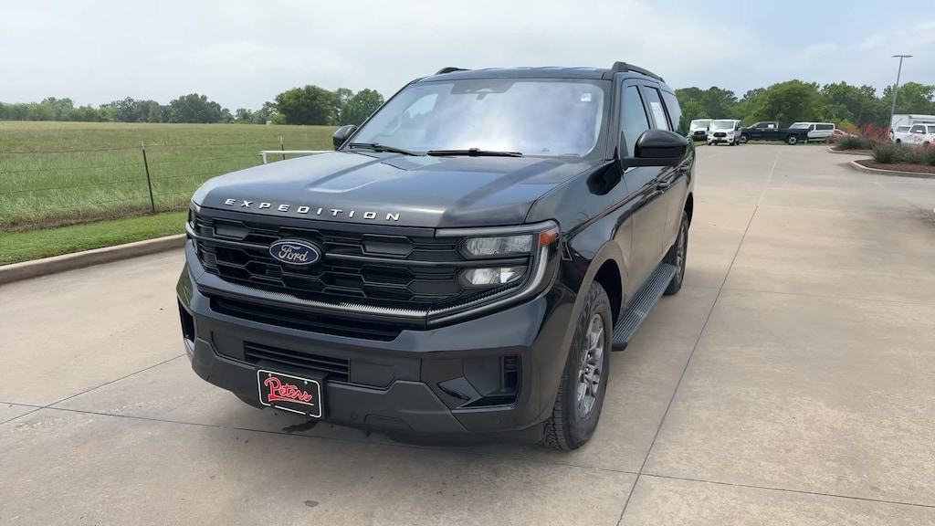 Used 2025 Ford Expedition Active Active 4x4