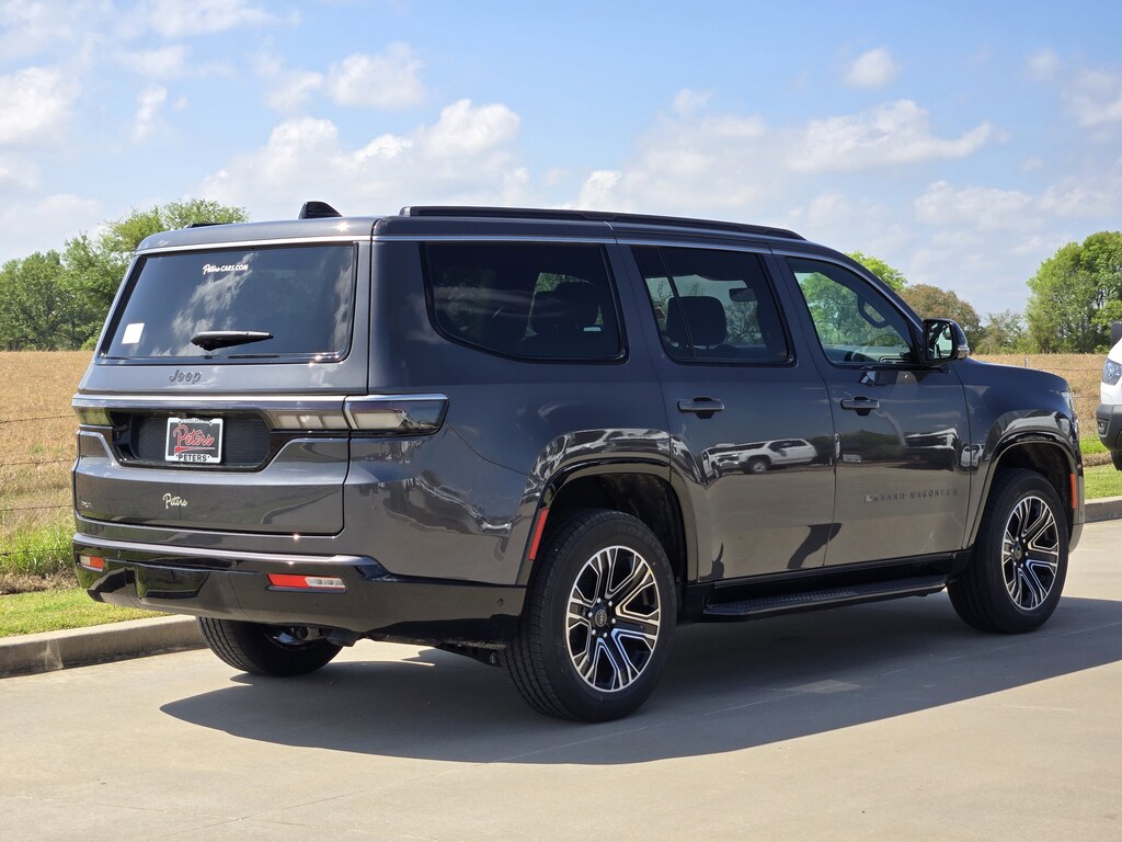 New 2026 Jeep Grand Wagoneer Base Sport Utility