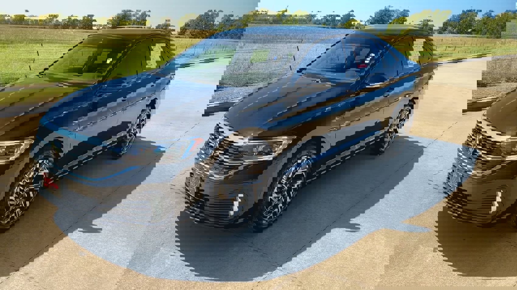 2024 Volkswagen Jetta SEL photo 3