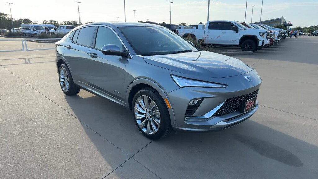 Used 2025 Buick Envista Avenir FWD Avenir
