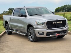 New 2026 Ram 1500 Laramie Pickup 1C6RREJP7TN189542 26D179 in Longview, TX
