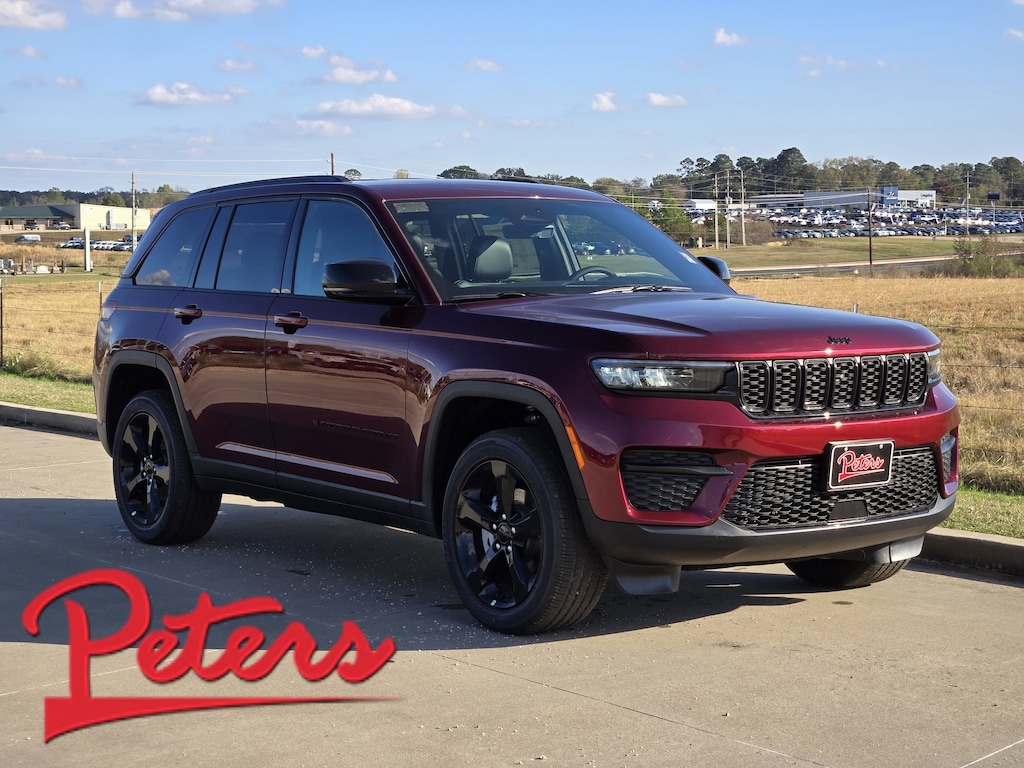 New 2025 Jeep Grand Cherokee Laredo Sport Utility