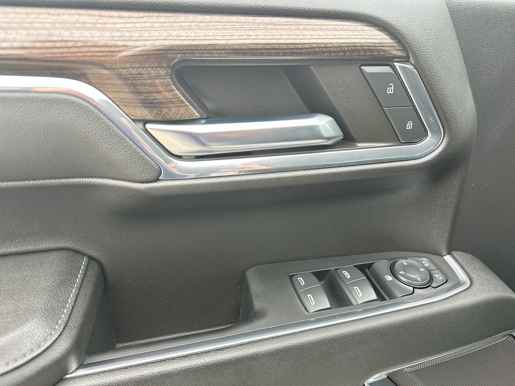2024 Chevrolet Silverado 1500 RST - Photo 13
