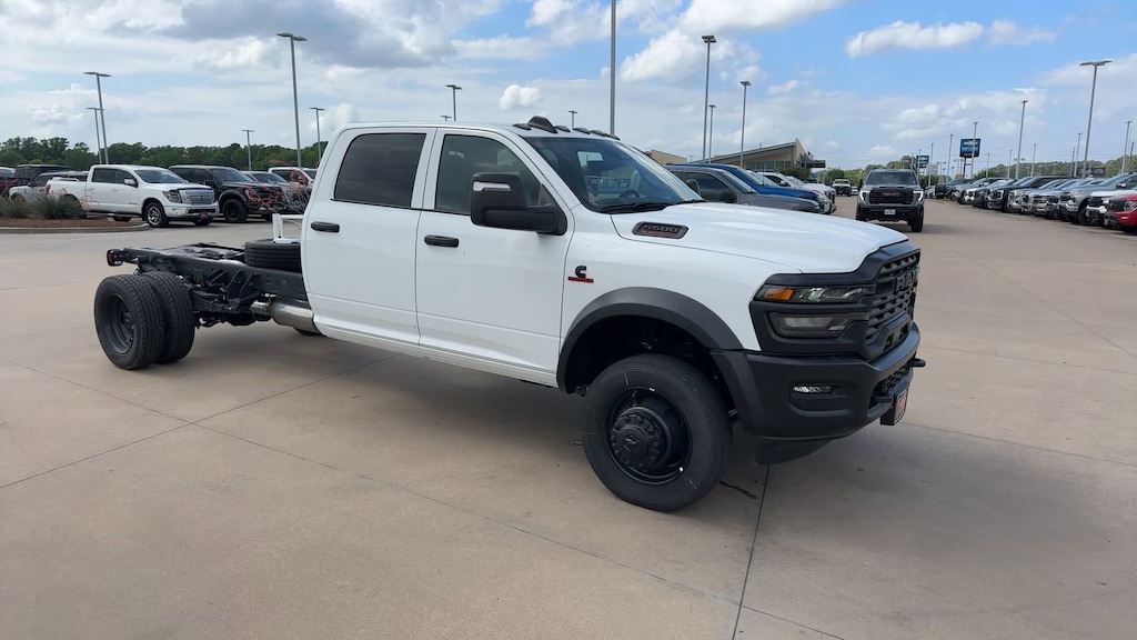 New 2026 Ram 5500 Chassis Cab Tradesman/Big Horn Pickup
