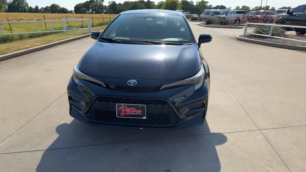 Used 2025 Toyota Corolla SE SE CVT