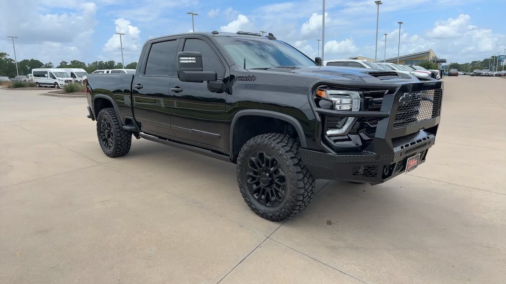 Used 2025 Chevrolet Silverado 2500HD High Country 4WD Crew Cab 159 High Country