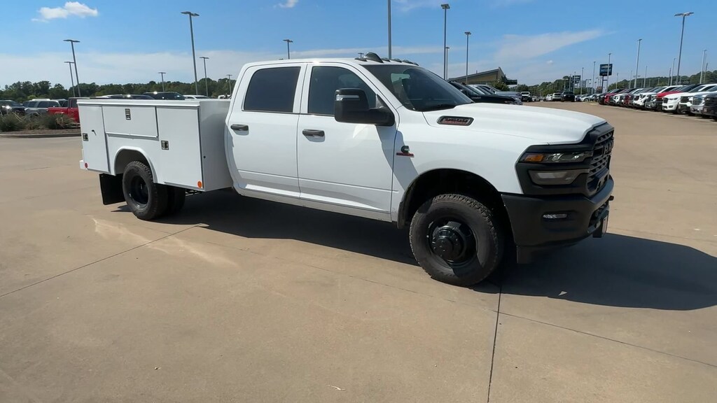 New 2026 Ram 3500 Chassis Cab Tradesman/Big Horn Pickup