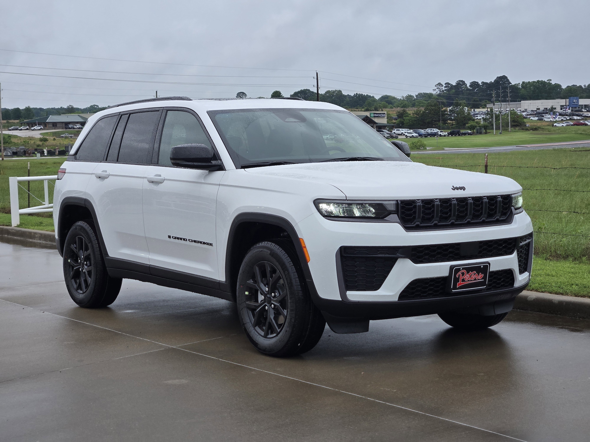 New 2026 Jeep Grand Cherokee Laredo