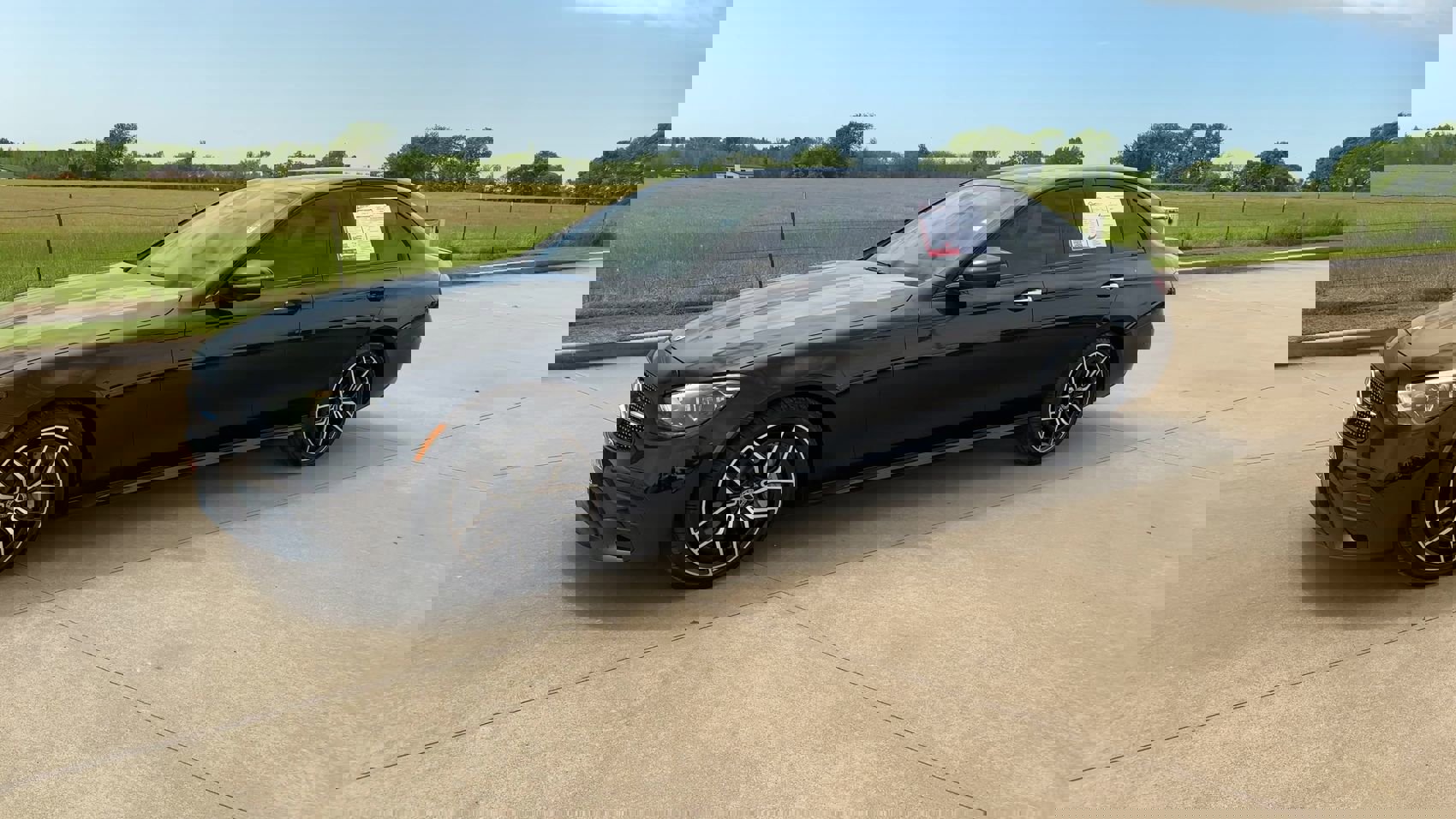 2021 Mercedes Benz E 350 4MATIC photo 4