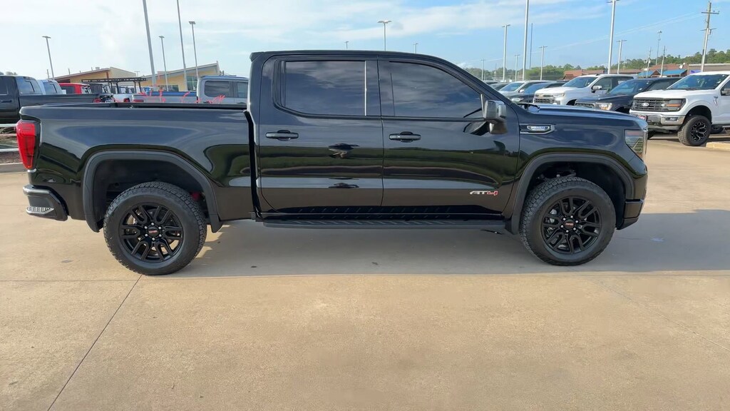 Used 2024 GMC Sierra 1500 AT4 4WD Crew Cab 147 AT4